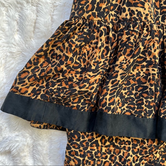 1980s Vintage St. Gillian Silk Leopard Print Dolman Sleeve Dress - Picture 11 of 14